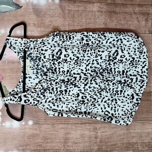 FADED GLORY ANIMAL PRINT SLEEVELESS TOP SMALL